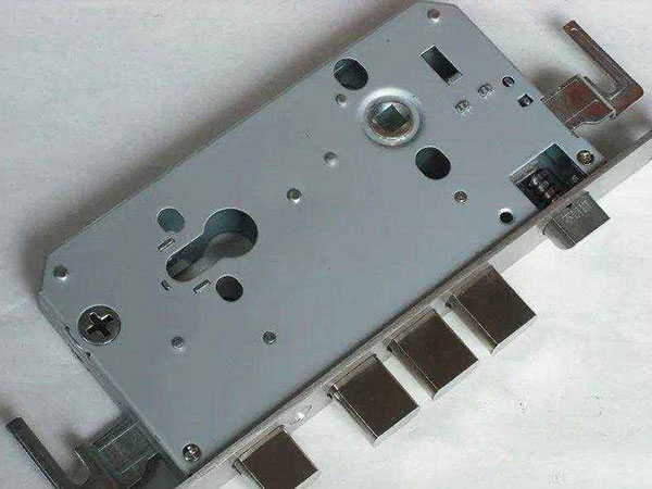 英山24小时上门开锁公司